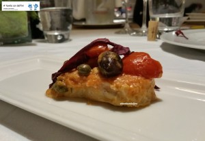 Baccalà, pomodori, olive e capperi