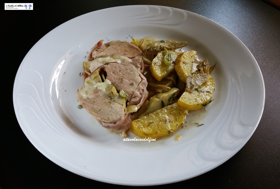 Filetto di maiale ripieno di carciofi e pecorino fresco con patate e carciofi al timo